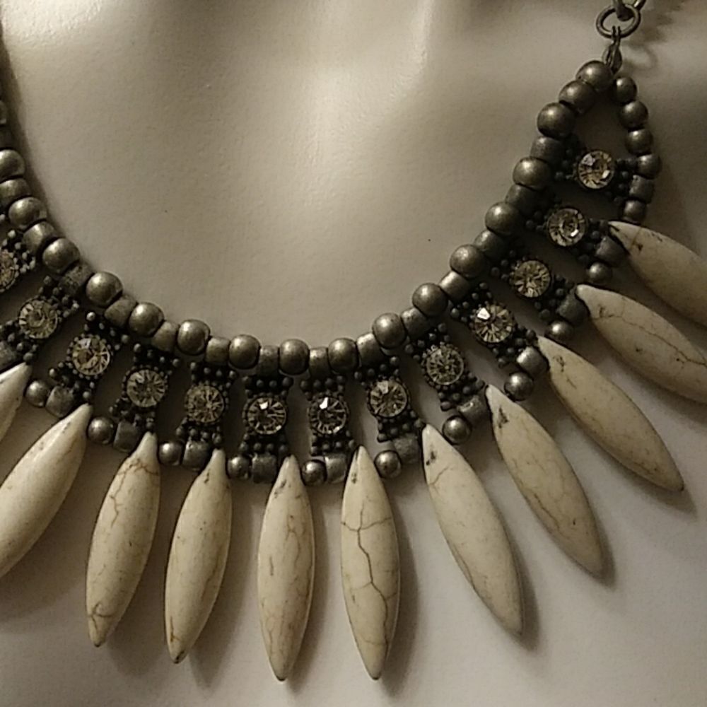 Necklace    - Picture 4 of 8